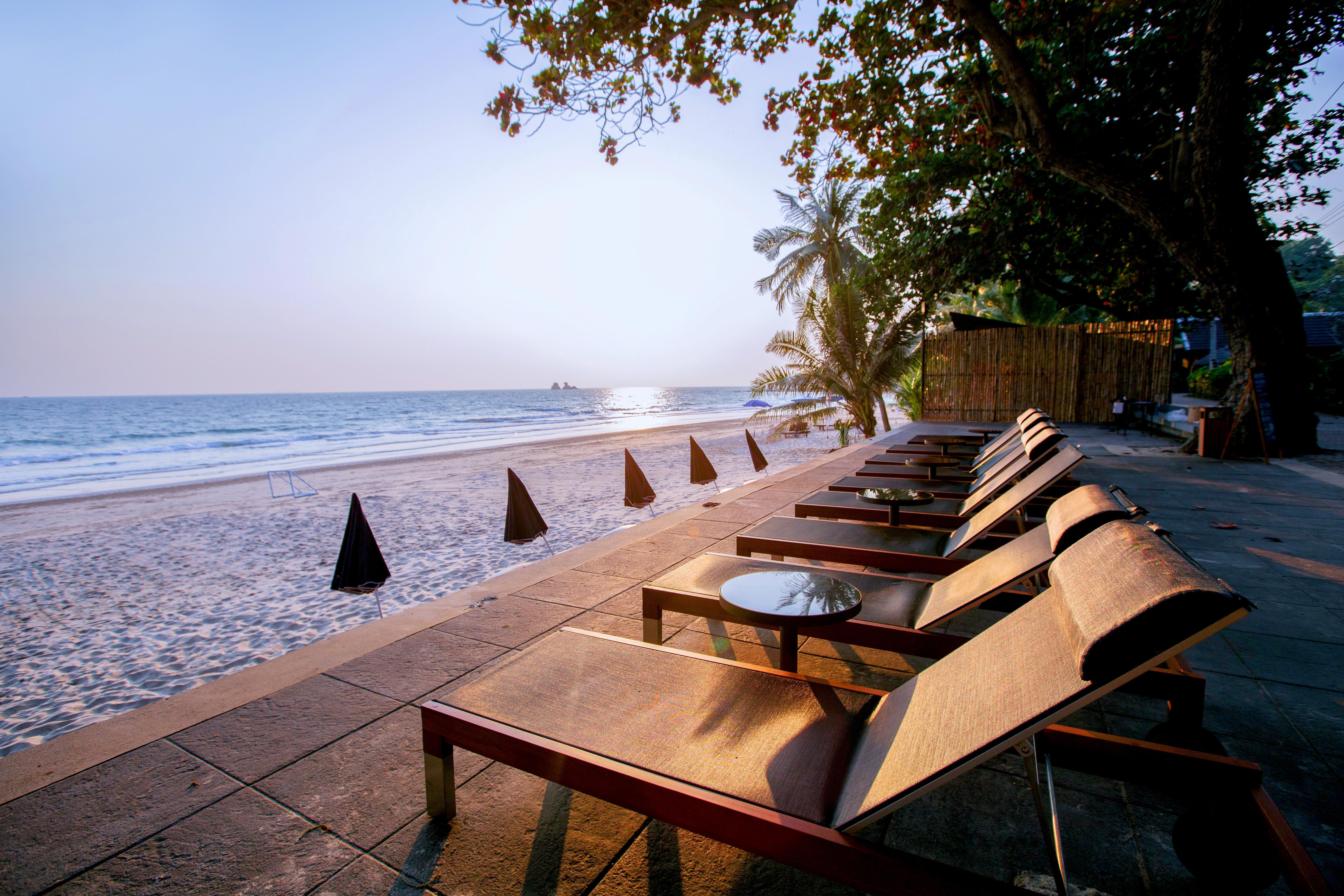 Centara Q Resort Rayong Mae Phim Exterior photo