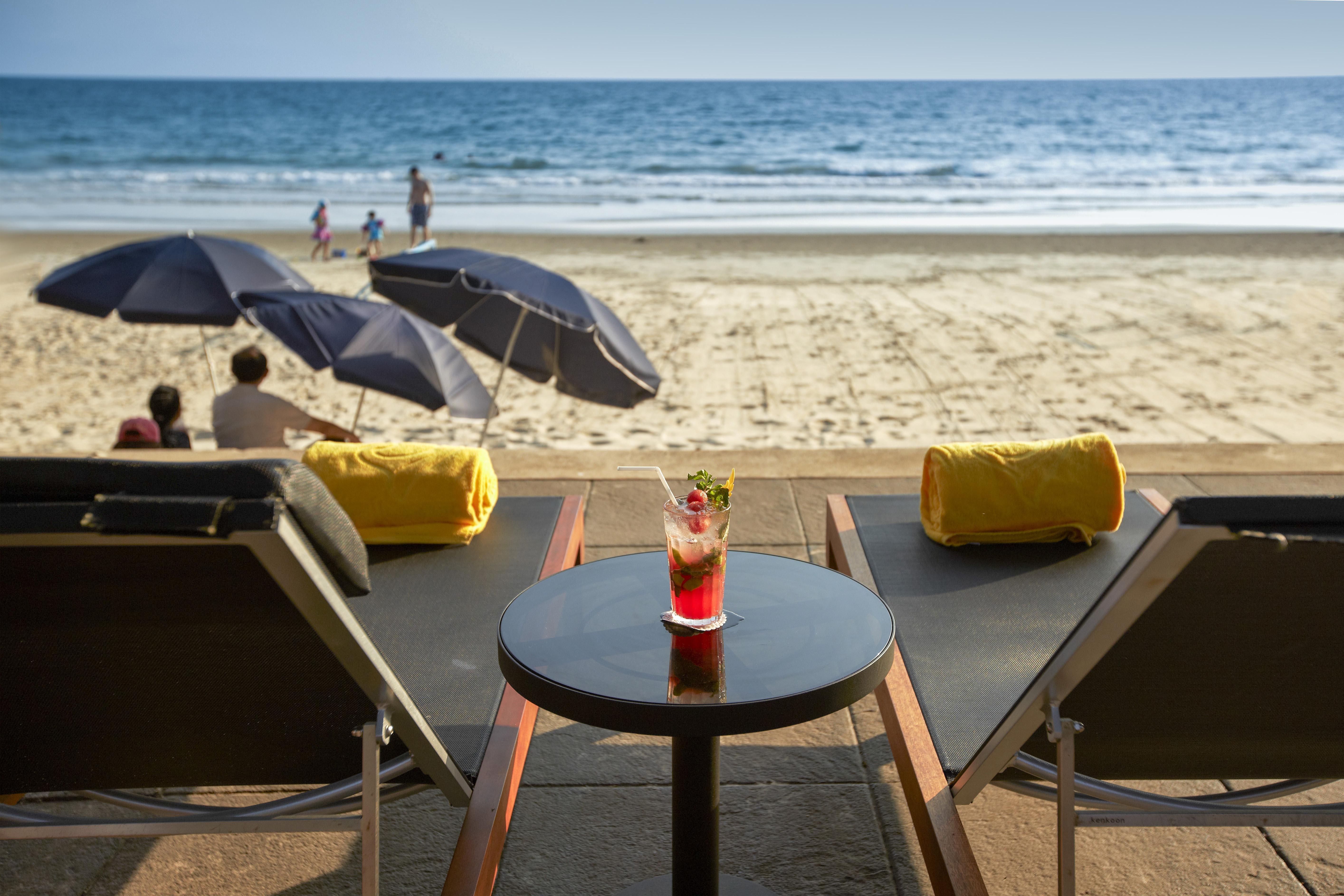 Centara Q Resort Rayong Mae Phim Exterior photo