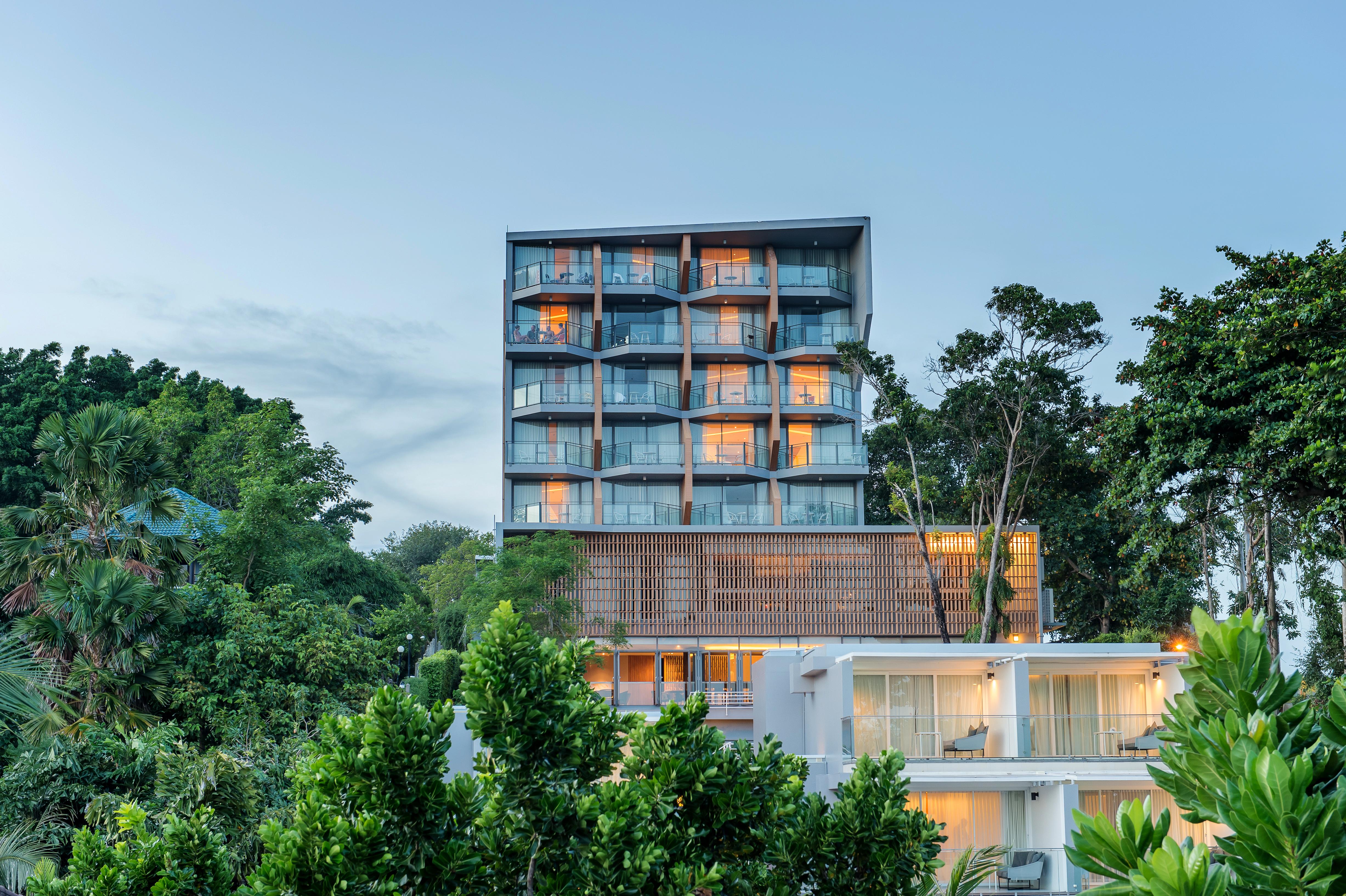 Centara Q Resort Rayong Mae Phim Exterior photo
